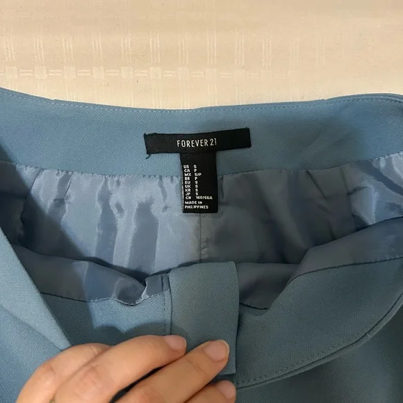 Forever 21 Blue Mini Skirt with Zipper Size S like New - Picture 2 of 5